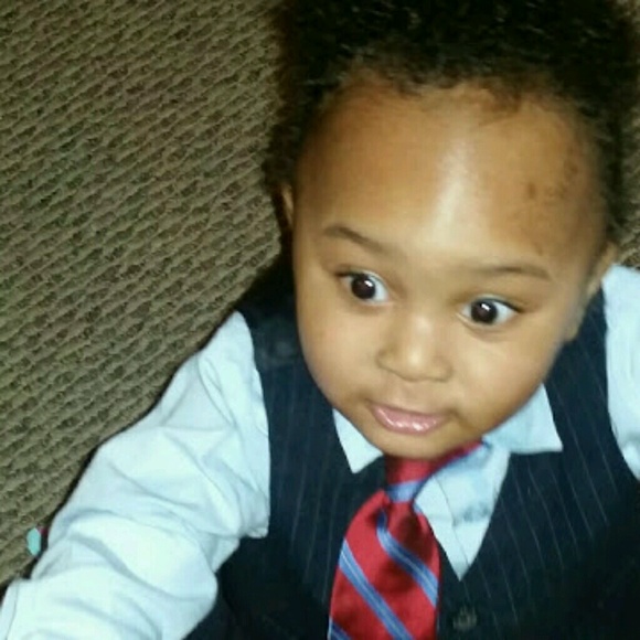 Meet your Posher, Tia - Picture 1 of 1